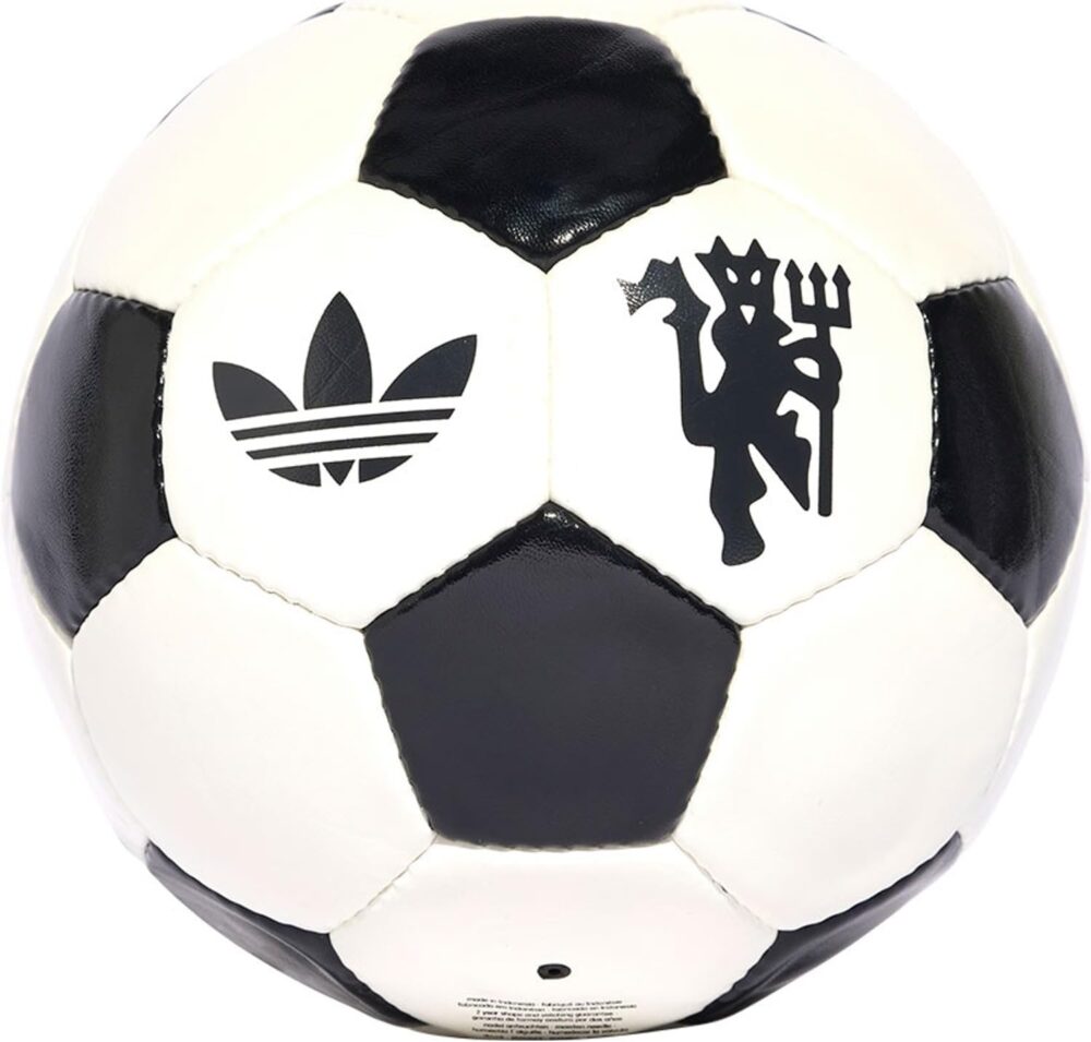 Adidas Manchester United Third Club Ball IX4024, Unisex Footballs, White, 5 EU : Sports & Outdoors
