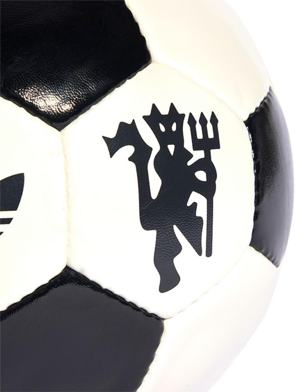 Adidas Manchester United Third Club Ball IX4024, Unisex Footballs, White, 5 EU : Sports & Outdoors - Image 4